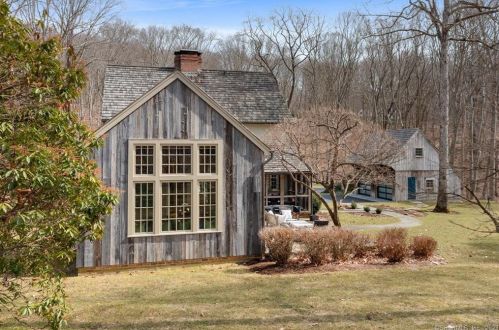 77 Benedict Hill Rd, New Canaan, CT 06840-2904