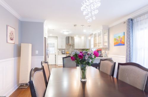 284 Passaic Ave, Nutley NJ  07110-2743 exterior