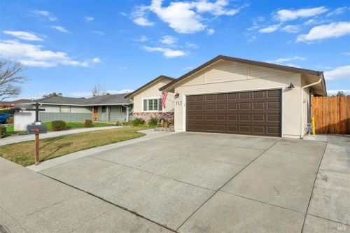 113 Rutherford Dr, Vacaville, CA 95687-6423