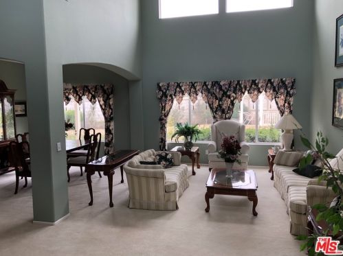 32725 Starlight St, Wildomar, CA 92595-8079