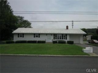 329 Williams Ave, Walnutport, PA 18088-1465
