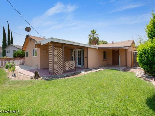 792 Wishard Ave, Simi Valley CA  93065-5676 exterior