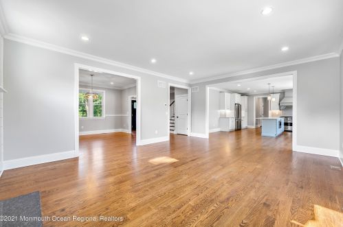 747 Sycamore Ave, Tinton Falls NJ 07724-3237 exterior