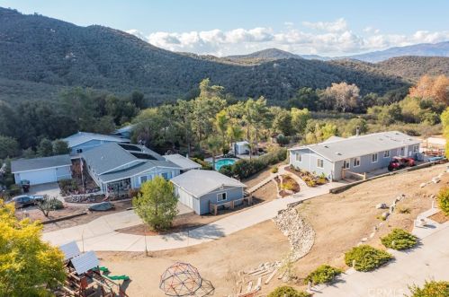 34291 Tractor Trl, Wildomar CA  92595-9490 exterior