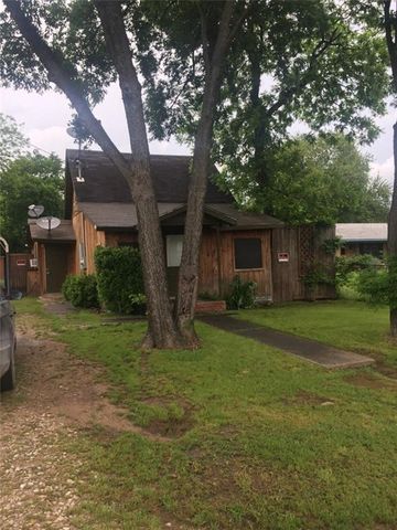 303 Gene Autry Dr, Tioga, TX 76271-3597