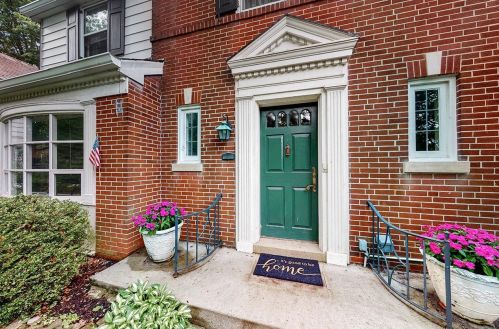 3611 Clifton Ave, Cincinnati, OH 45220-1703
