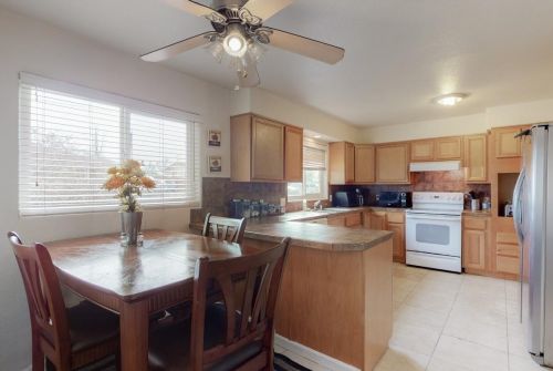 210 Catherine Ln, Grass Valley CA  95945-5802 exterior