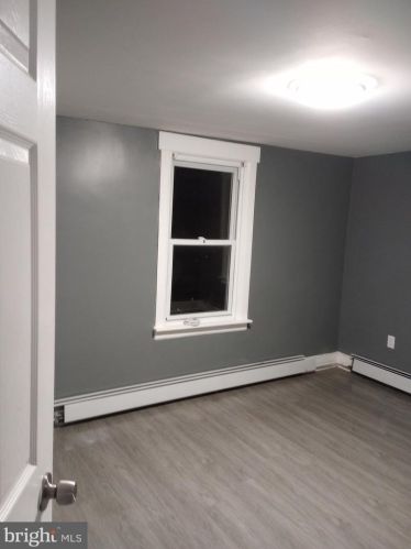 541 Billings Ave, West Deptford NJ  08066-1161 exterior