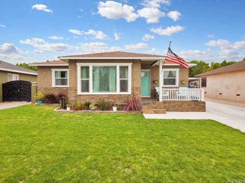 5403 Adenmoor Ave, Lakewood, CA 90713-1407