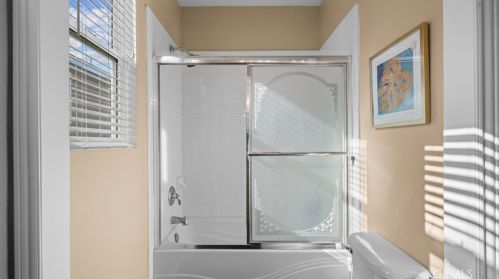 28341 Brookview Ter, Santa Clarita CA  91350-4446 exterior