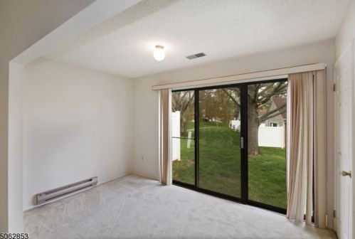 84 Whitehead Ln, East Brunswick NJ  08816-5633 exterior