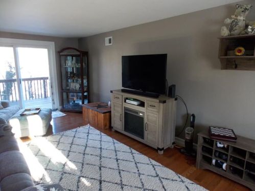2843 Hastings Dr, New Kensington, PA 15068-3344