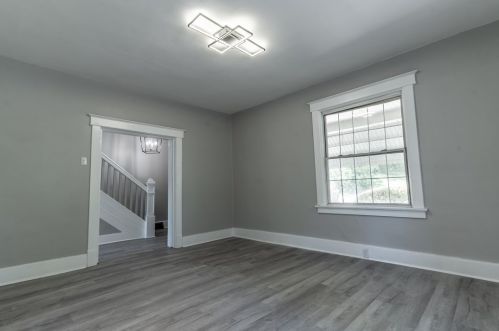 223 Berkley Ave, Pittsburgh PA  15221-4803 exterior