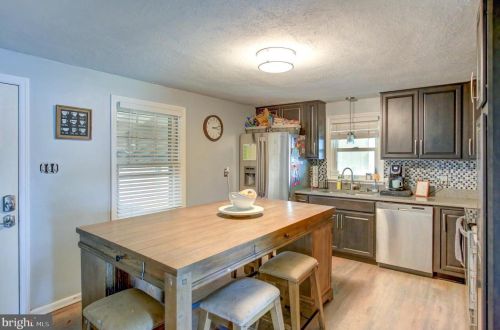 5 Lee St, Hanover PA  17331-1923 exterior