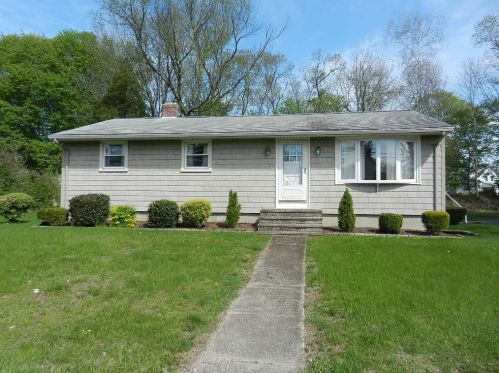 131 New London Ave, Warwick, RI 02886-0626