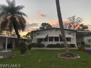 229 Cape Sable Dr, Naples, FL 34104-4118