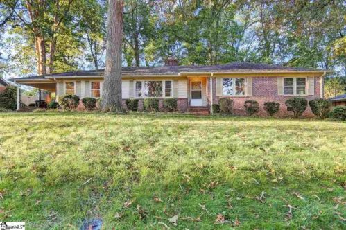 207 Melbourne Ln, Greenville, SC 29615-2034