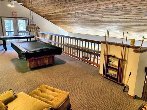 1 Fir Trl, Wisconsin Dells WI  53965-8848 exterior