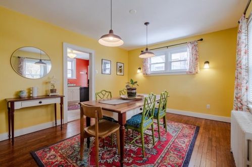 1041 Biltmore Ave, Pittsburgh PA 15216-2305 exterior