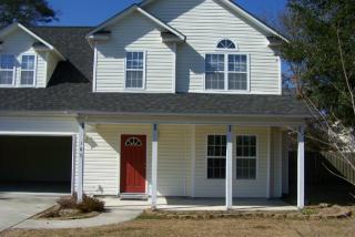 105 Seabird Ct, Sneads Ferry NC  28460-9702 exterior