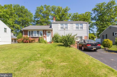 913 Catherine Ave, Woodlyn, PA 19094-1002