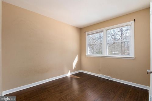 605 Washington Ave, West Deptford NJ  08096-3547 exterior