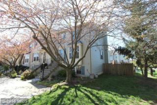 13967 Winding Ridge Ln, Centreville, VA 20121-4810