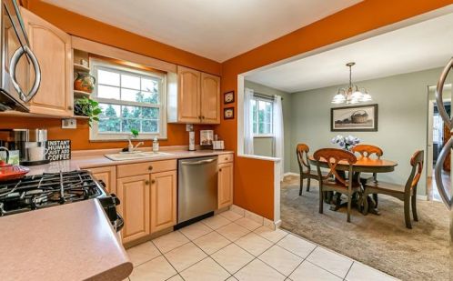 128 Link Ave, Pittsburgh, PA 15237-1868