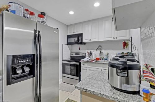 20 Westminster St, Lehigh Acres FL 33936-6512 exterior