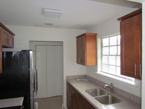 237 11th Ave, Delray Beach FL  33444-1529 exterior