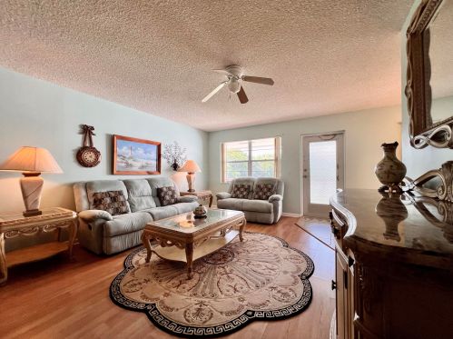 277 Northampton, West Palm Beach, FL 33417-7620