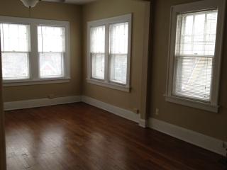 2346 Overlook Rd, Cleveland OH  44106-3107 exterior