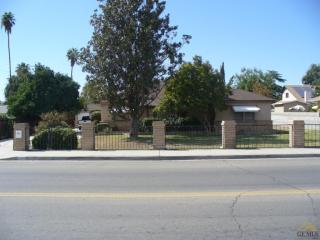 909 Castro Ln, Bakersfield, CA 93304-4214
