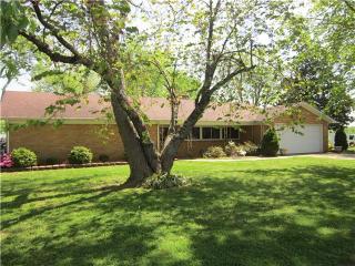200 Parkes Ave, Lawrenceburg, TN 38464-3447
