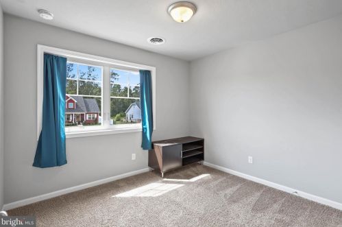 192 Winifred Dr, Hanover PA  17331 exterior