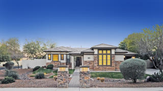 911 Desert Inn Dr, Chandler, AZ 85249-3990
