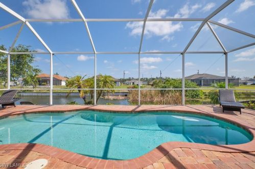 1121 1 Ter, Cape Coral FL  33991-1591 exterior