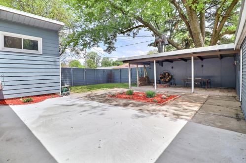 1708 Beulah Vista Blvd, Valpo IN  46383-3002 exterior