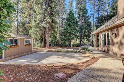 12881 Chatsworth Ln, Grass Valley CA  95945-9739 exterior