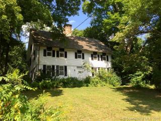 14 Main St, Woodbury, CT 06798-2903
