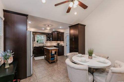 37 Edwards Pl, Huntington Station NY  11746-1013 exterior