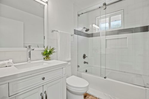 621 Camino Cerrado, South Pasadena CA  91030-4103 exterior