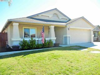 1162 Fetzer Ln, Oakley, CA 94561-6004