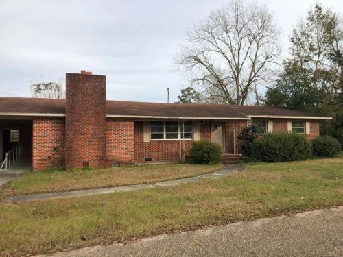 405 13th St, Opp, AL 36467-3506