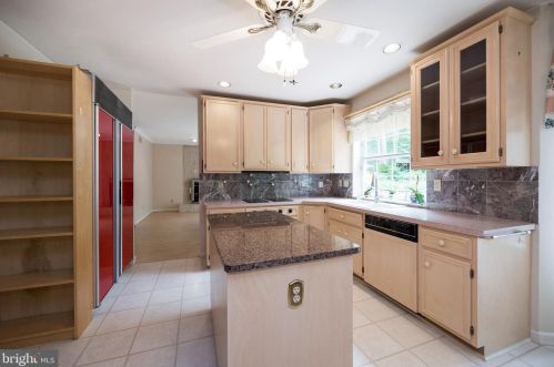 96 Steinmetz Rd, Collegeville PA  19473-1422 exterior