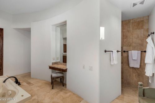 8537 Los Gatos Dr, Scottsdale AZ 85255-5063 exterior