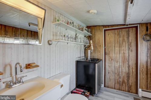 210 Hoernerstown Rd, Hummelstown PA  17036-9503 exterior