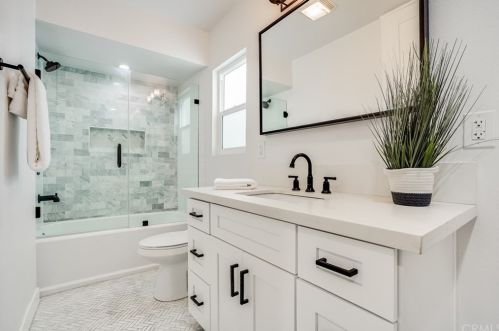 1815 Stanford Ave, Redondo Beach CA  90278-2743 exterior