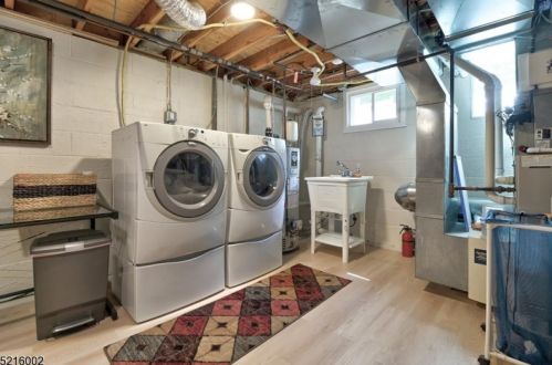 25 Cedar Rd, Skyline Lakes NJ  07456-1811 exterior