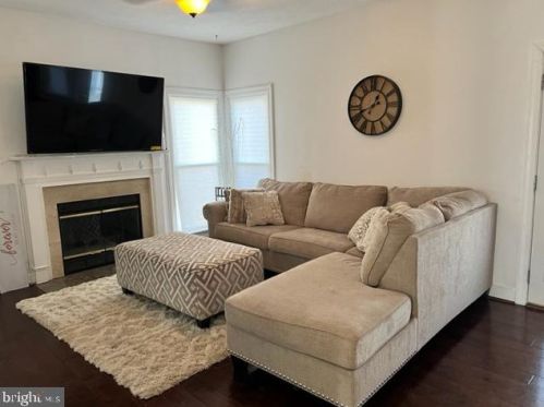 7428 Drew Ln, Fredericksburg VA  22407-6668 exterior